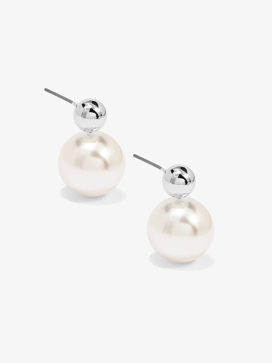 Double Ball Pearl Earring