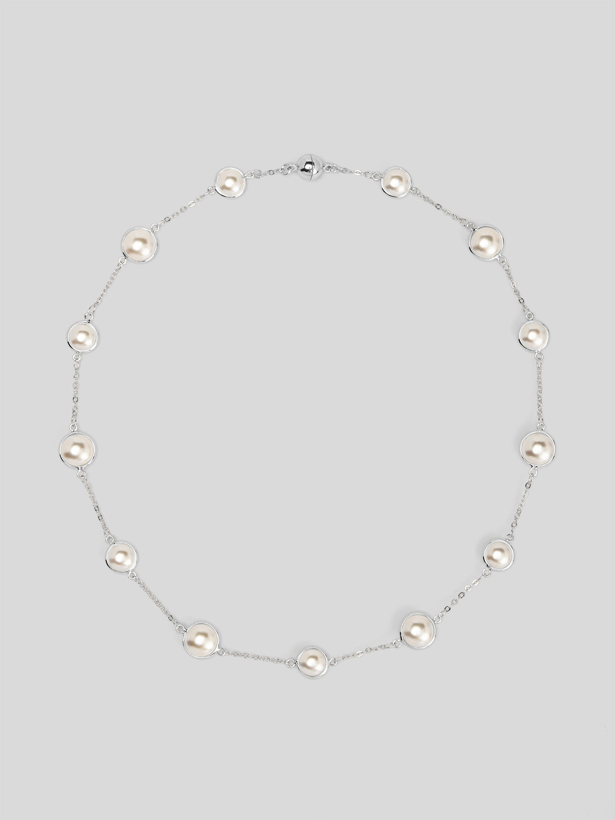 Half Pearl and Chain Magnet Short Necklace
