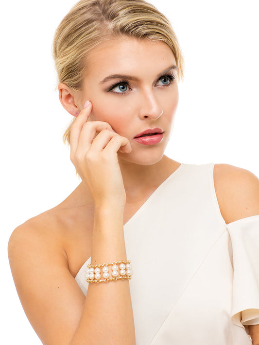 Stay In Touch Pearl Bracelet