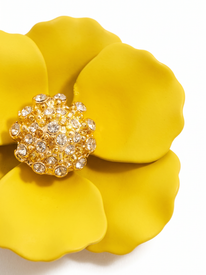 Amelia Mini Flower Stud Earring
