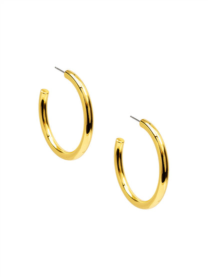 All That Matters Small Hoop Earring