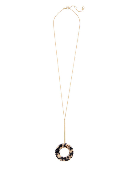 Tortoise Circle Pendant Necklace