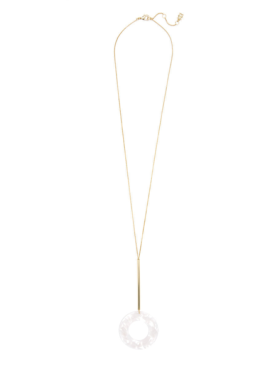 Tortoise Circle Pendant Necklace