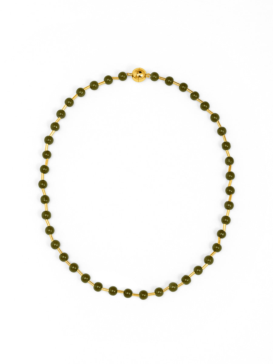 Poppy Magnet Short Necklace