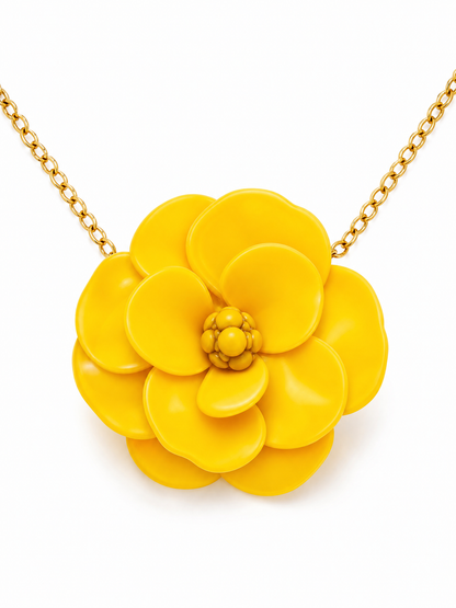 Amelia Flower Pendant Necklace