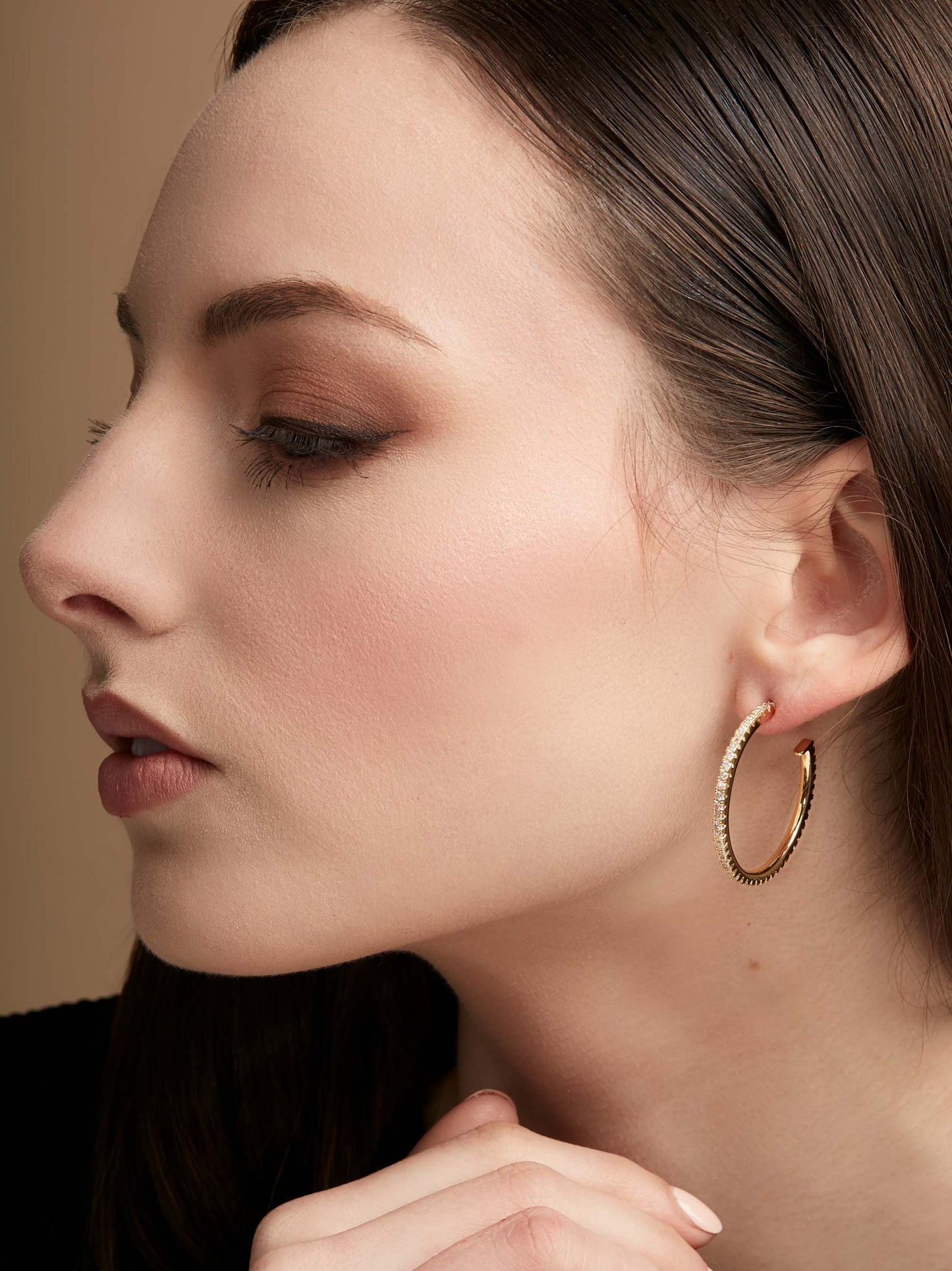 Medium Pav≈Ω Hoop Earring