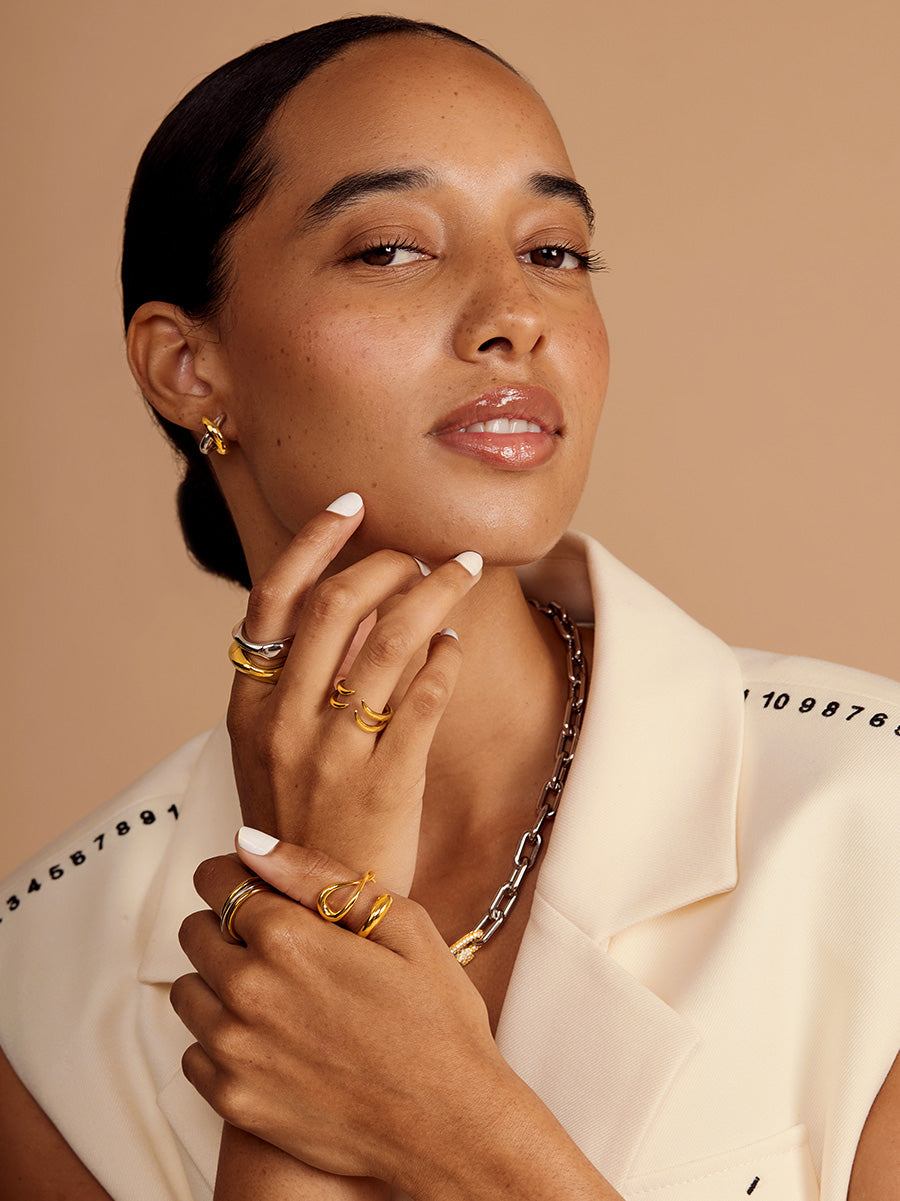 Twist Loop Ring