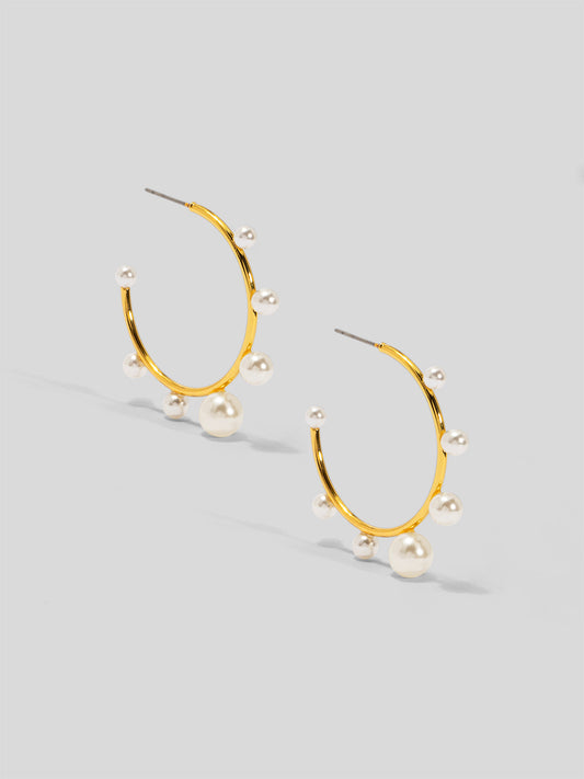 Small Decorative Pearl Hoop Earring