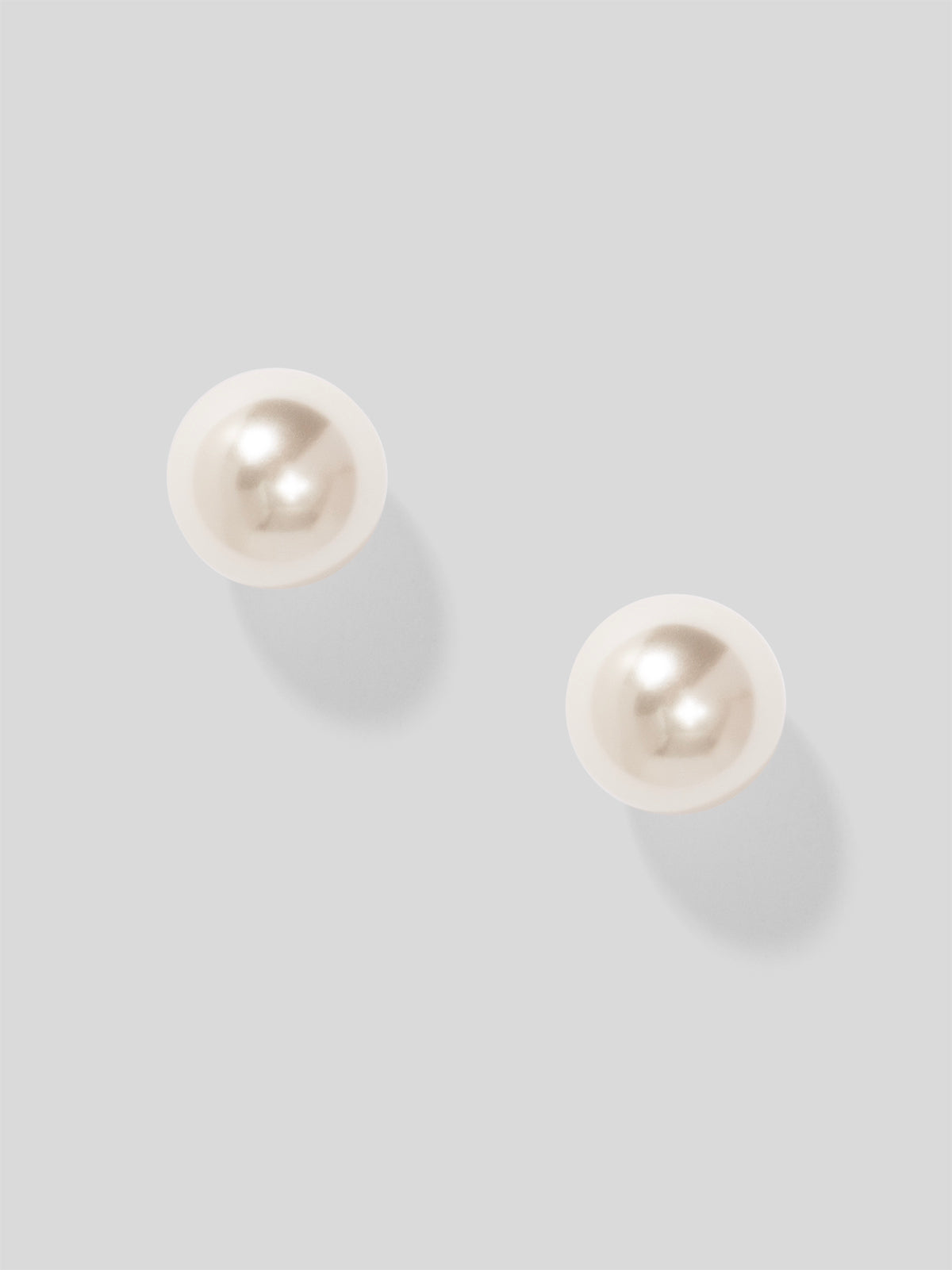 Chunky Pearl Stud Earring