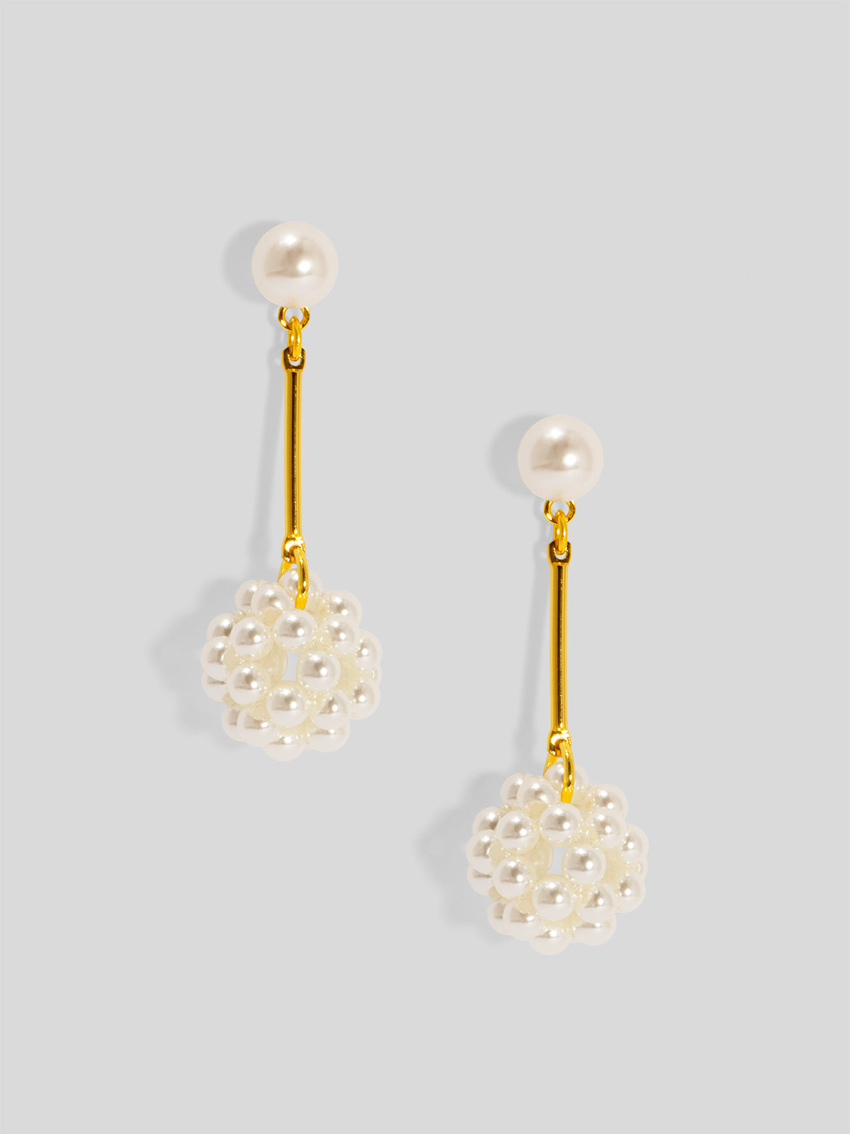 Clustered Pearl Drop Earring