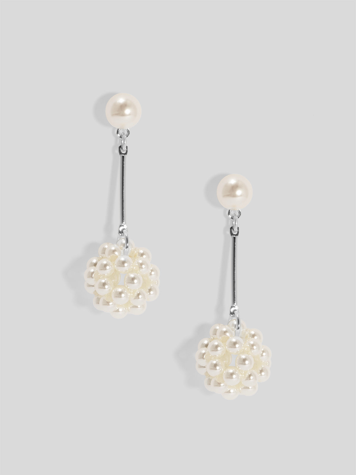 Clustered Pearl Drop Earring