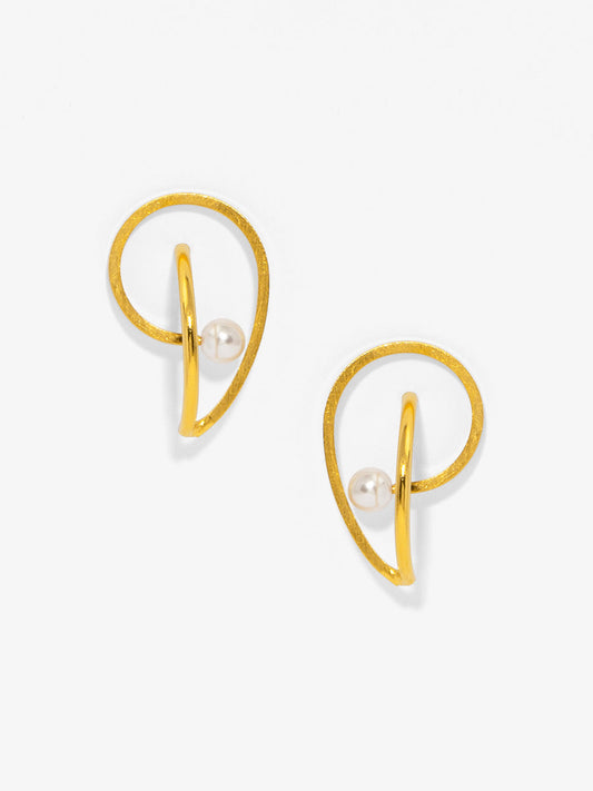 Geonetric Ear Pearl Drop Earring