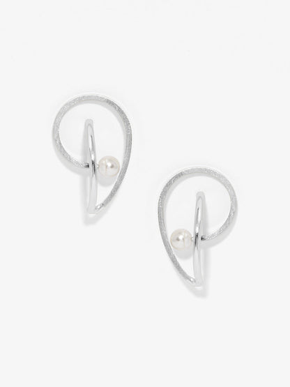 Geonetric Ear Pearl Drop Earring