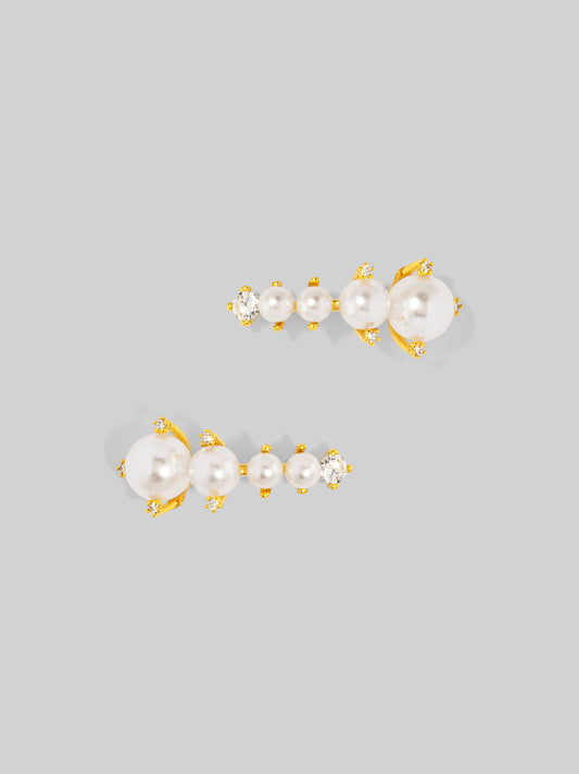 Graduated Pearl and Crystal Stud Earring