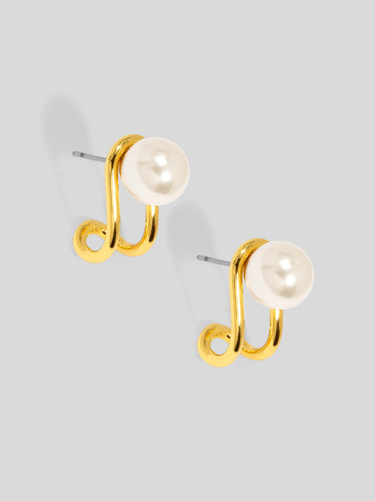 Pearl Loop Stud Earring