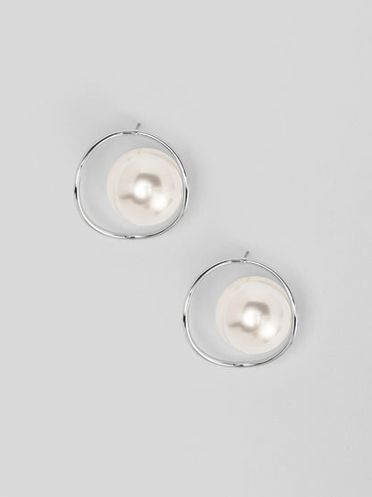Encircled Pearl Hoop Earring