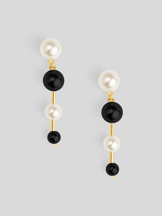 Black and White Graduated Pearl Drop Earring