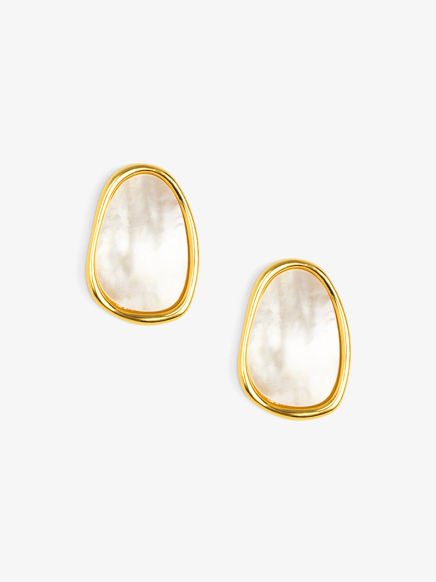 Sea Light Pebble Mother Of Pearl Stud
