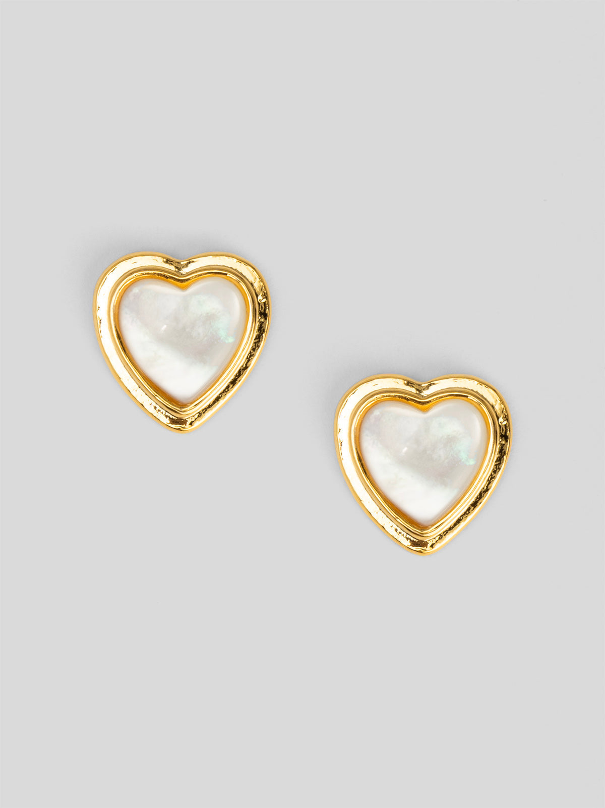 Sea Light Heart Mother Of Pearl Stud