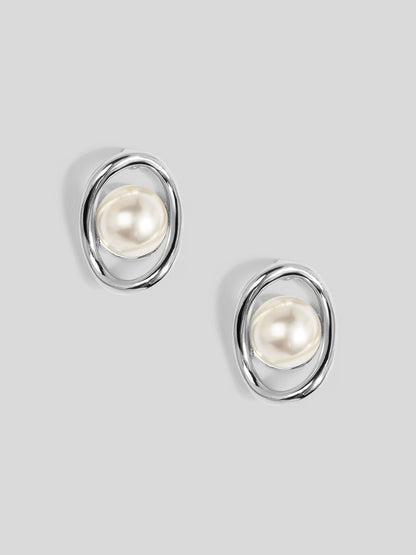 Twisted Orbit Pearl Stud Earring