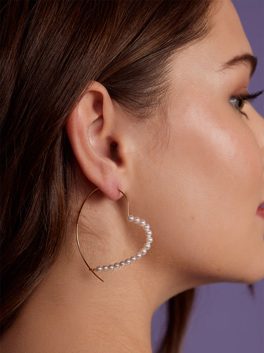 Heartline Pearl Wire Hoop Earring