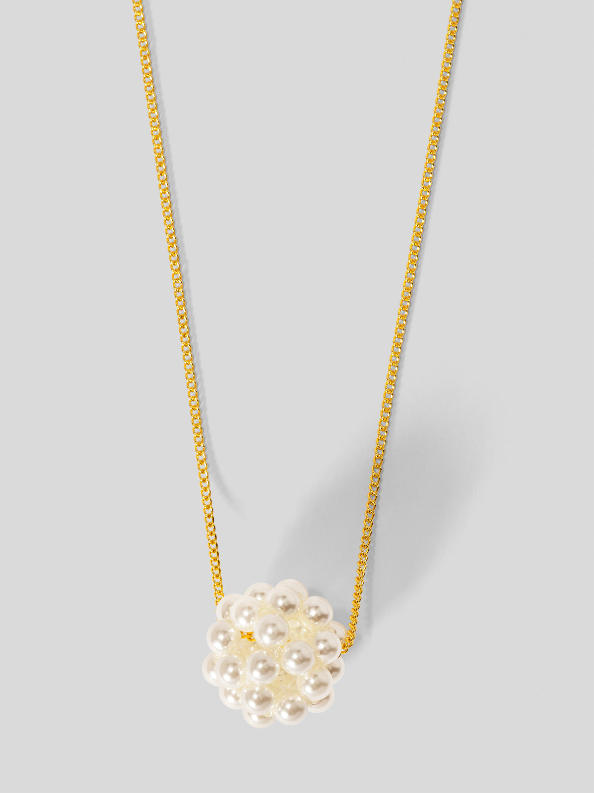 Clustered Pearl Collar Necklace