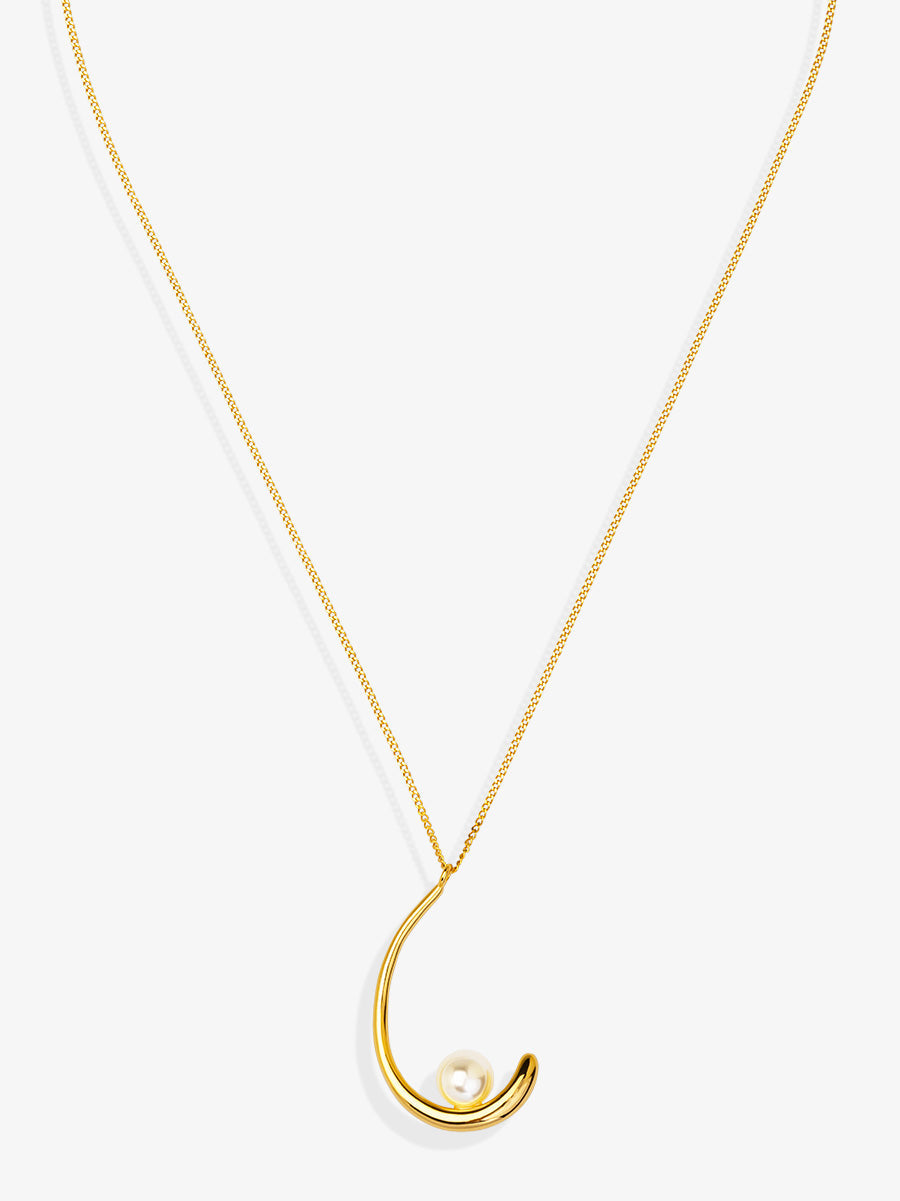 Moon Pearl Short Necklace