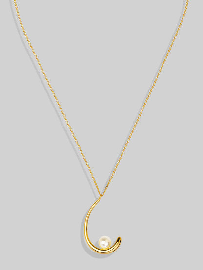 Moon Pearl Short Necklace