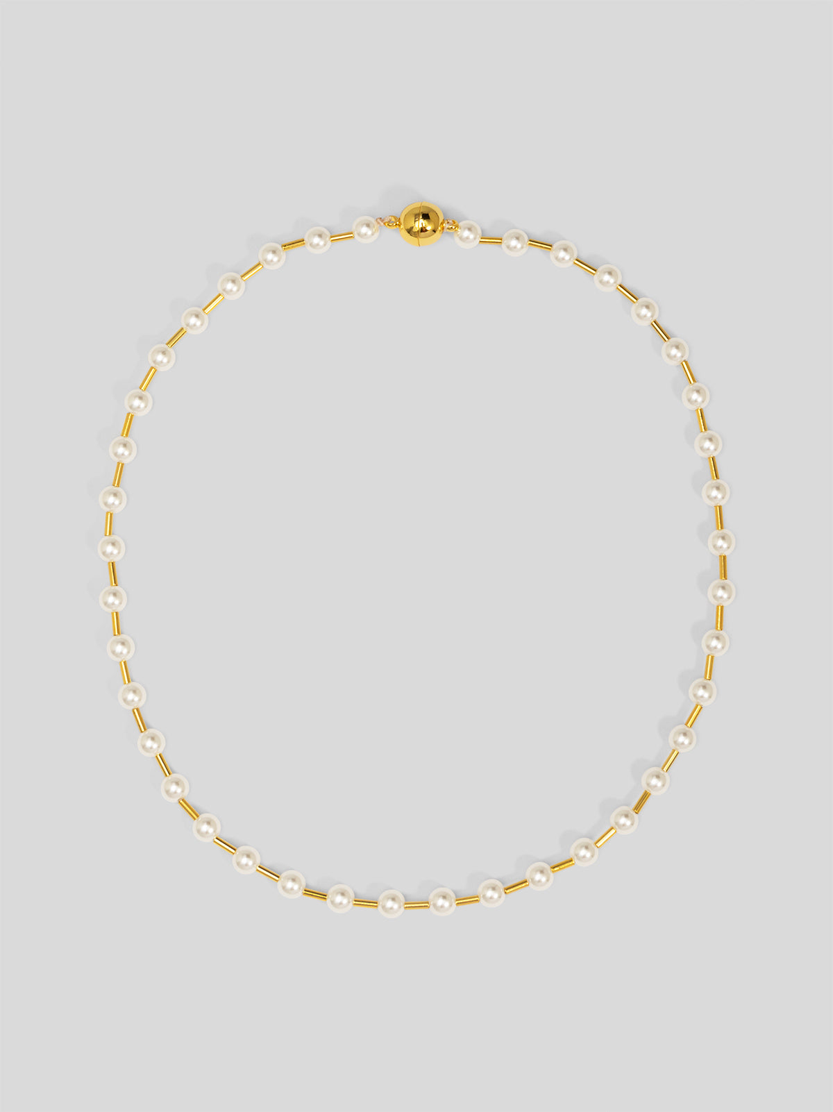 Small Pearl Beaded Magnet Short Necklace