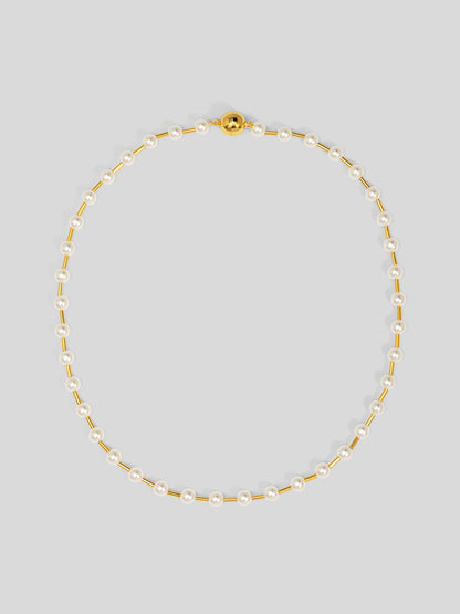 Small Pearl Beaded Magnet Short Necklace