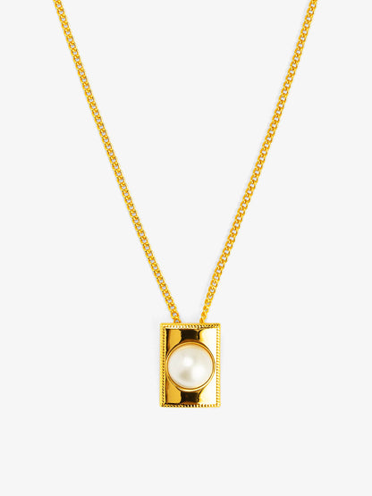 Square Pearl Pendant Short Necklace