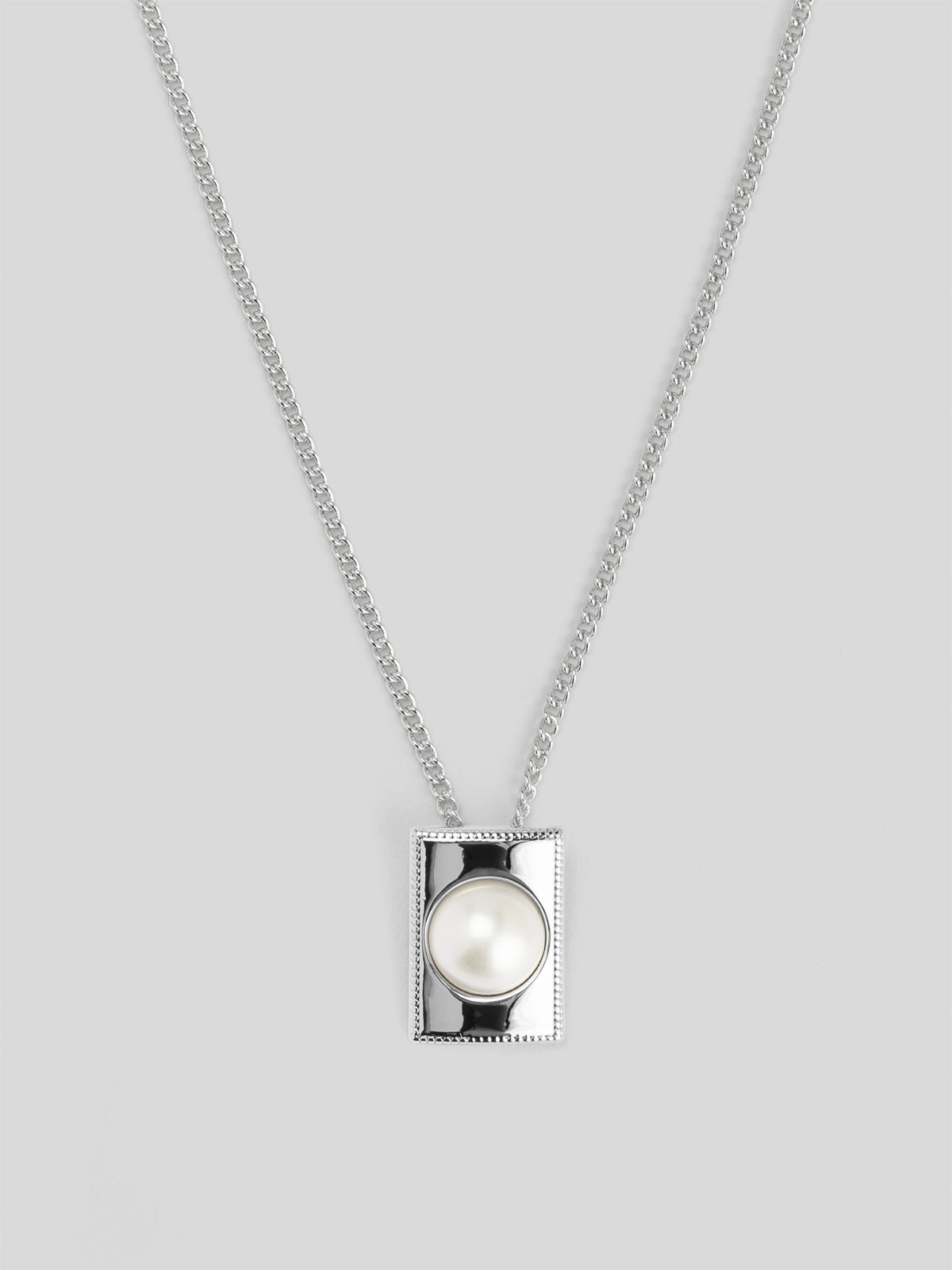 Square Pearl Pendant Short Necklace