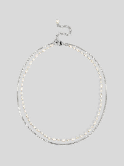Chain and Pearl Layered Short Necklace