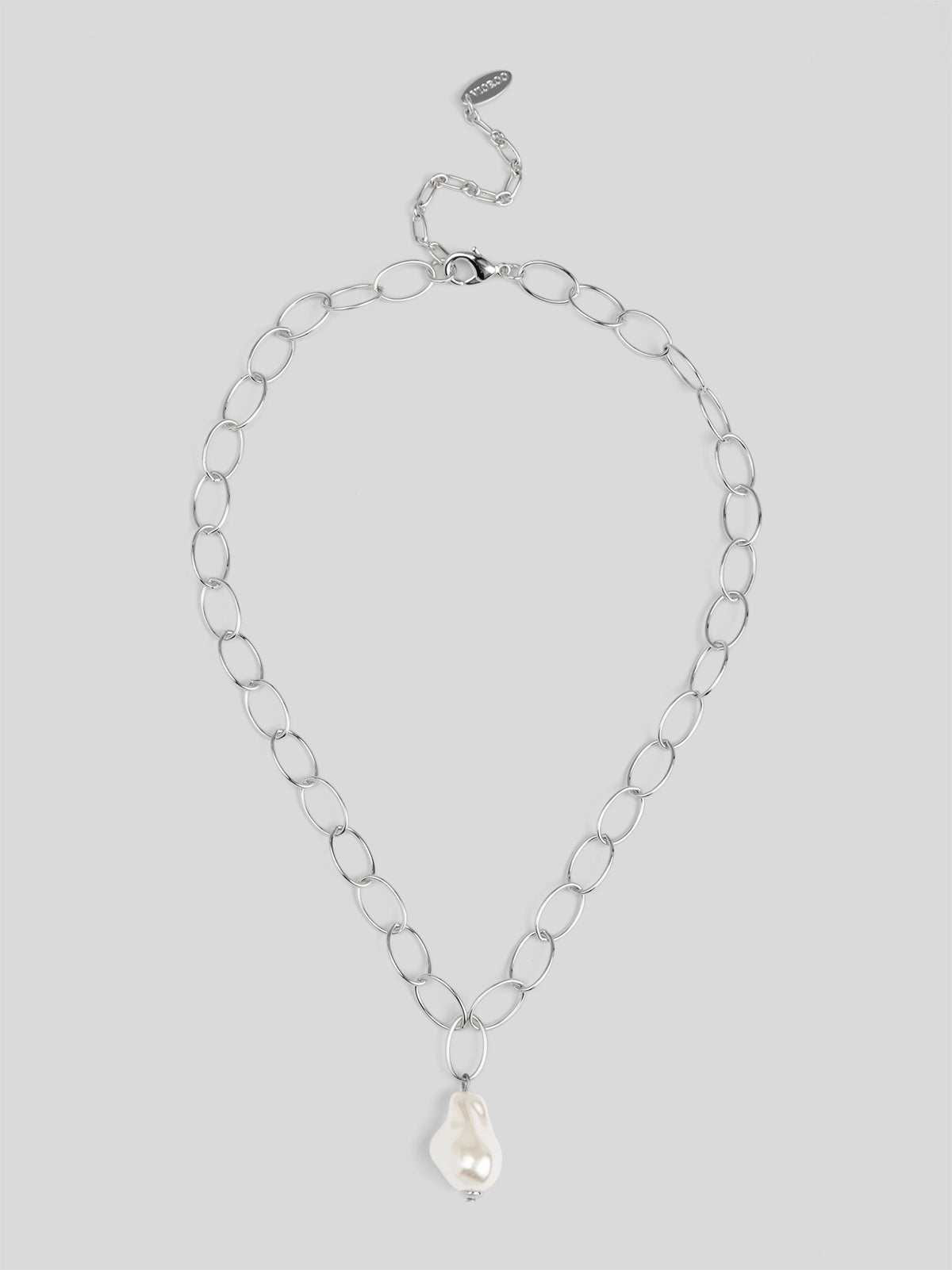 Baroque Drop Pendant Necklace