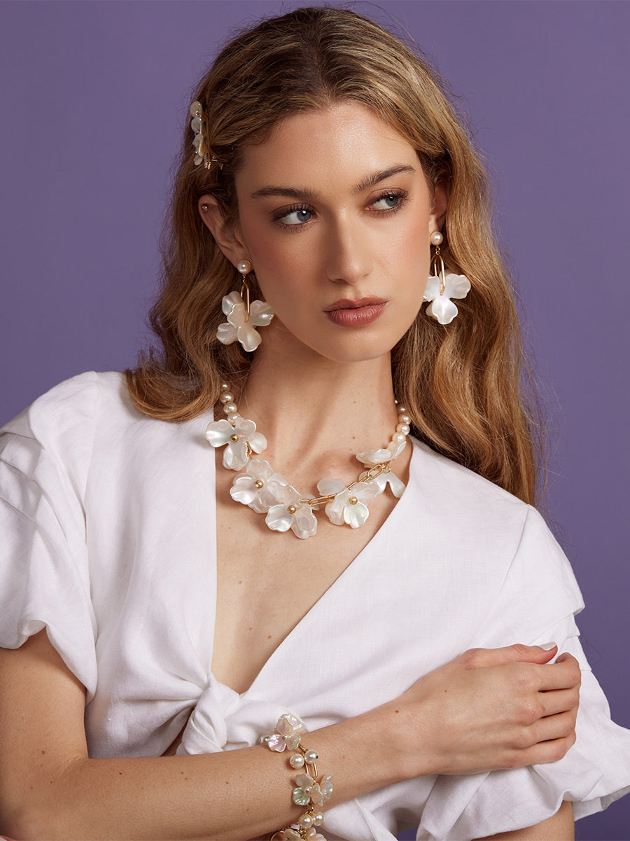 Bloomlight Pearl Strand Necklace