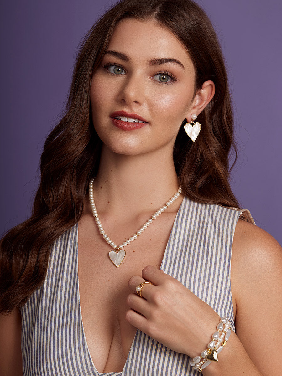 Sea Light Heart Mother Of Pearl Pendant Necklace