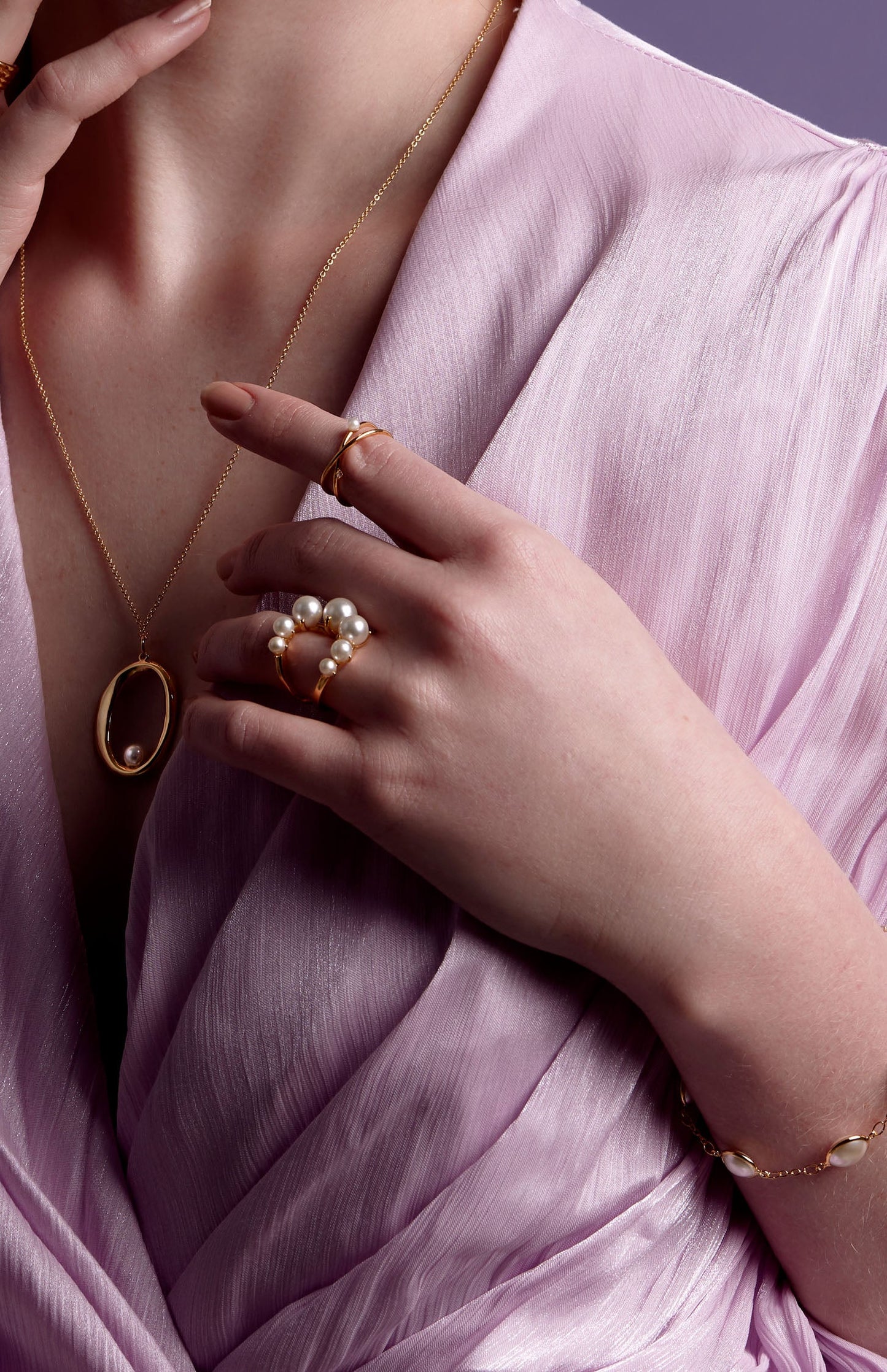 Clustered Pearl Spiral Ring