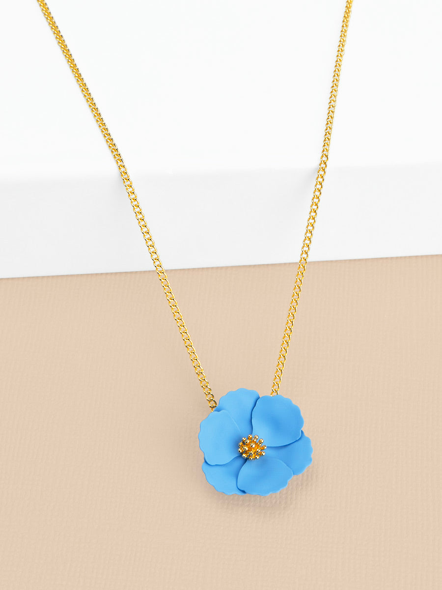 Amelia Flower Pendant Necklace